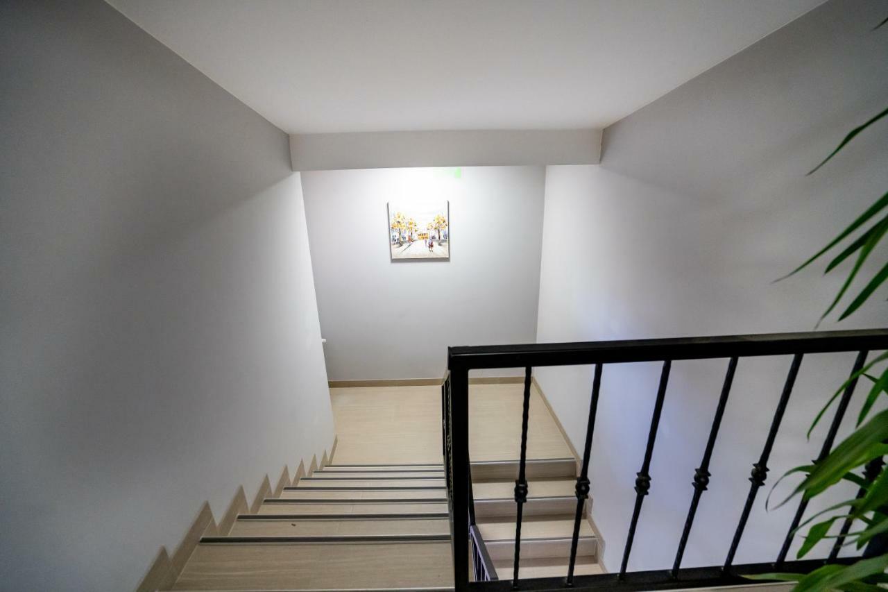 Hotel Casa Blum à Lugoj Extérieur photo
